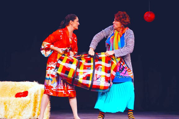 Комедия "С Новым годом, мамуля!" или "Замуж невтерпеж!"